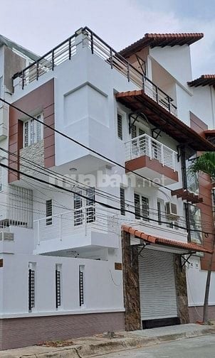 Nhà 2 mat tiền duong 9,gần đường 12 Trần não não