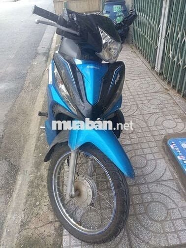 Dư xe cần bán lại