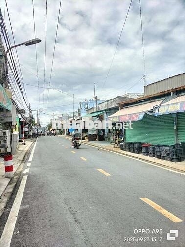 Mặt bằng 7,5x28 ... Cho thuê 25tr/tháng.Mặt tiền Lê Văn Lương Nhơn Đức