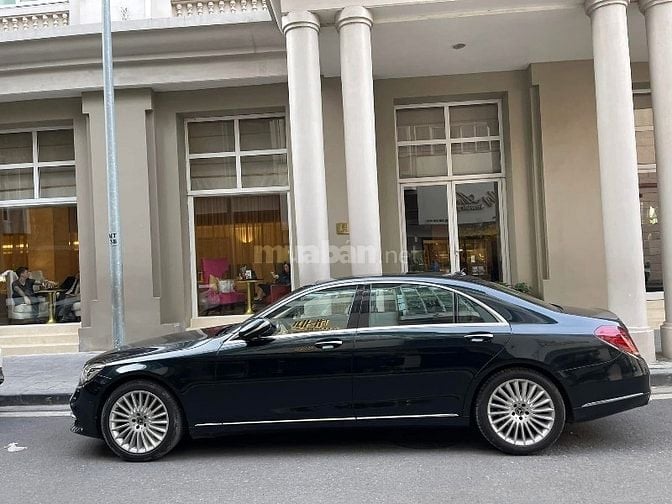 Chính chủ 100% bán xe Mercedes S450L màu xanh ngọc lục bảo 1 đời chủ 