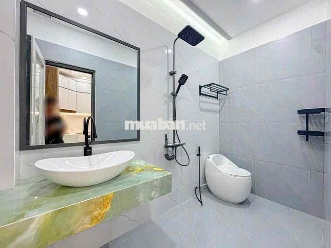 Mặt Tiền -Đường Lâm Văn Bền- Rộng thênh thang