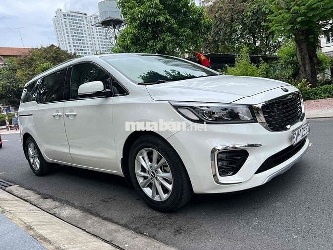 Kia Sedona 2.2D máy dầu 7 chổ full option 2019
