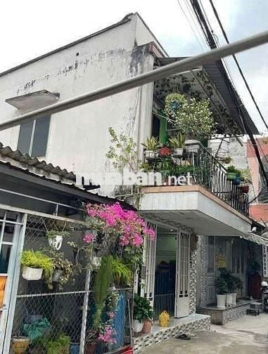 Bán nhà gần chợ Hiệp Bình Phước