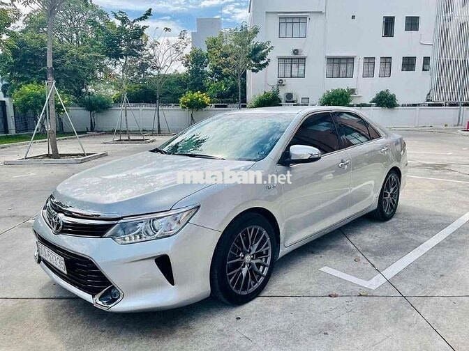 Toyota Camry 2016 2.0E - 80000 km