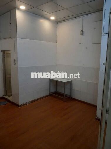 Phòng trọ 32m2 đường Đặng Chất Q8