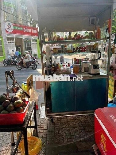 Mặt bằng 40m2 mặt tiền đường 18m ( 2 chiều ) Q6. giá 4tr