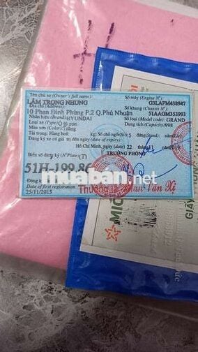 Bán xe huynhdai i10 máy êm còn tốt