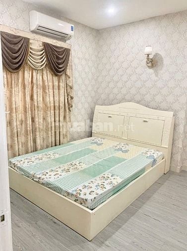 Chung cư  Phúc Yên, P15,Tân Bình: 2p ngủ, 2wc,đủ NT, 10tr/th