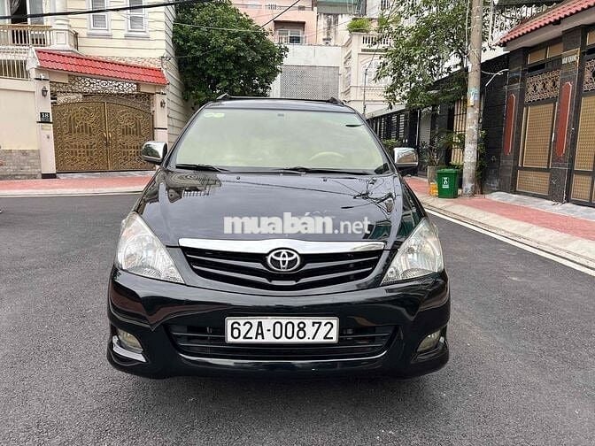 Toyota Innova 2009 G - 140000 km