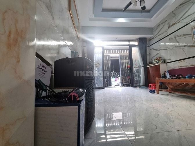 Nhà bán đường Bình Thành, phường Bình Hưng Hòa B. Quận Bình Tân.