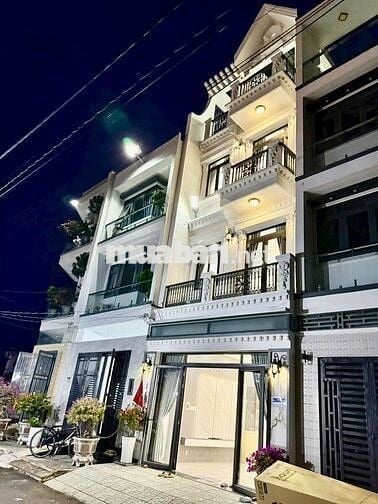năm ở khu vip thị trấn nhà bè, nhà bao đẹp, khu an ninh cao cap nhat