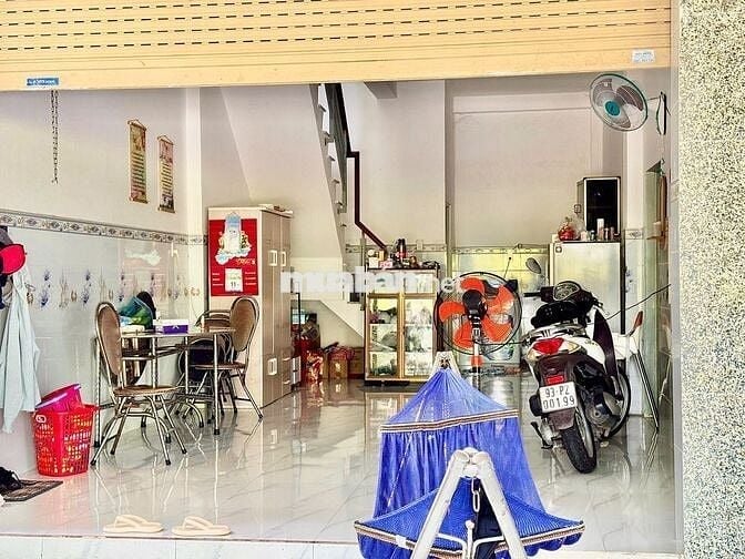 BÁN DÃY KIOT 150M2 SHR KDC - KCN BÀU BÀNG