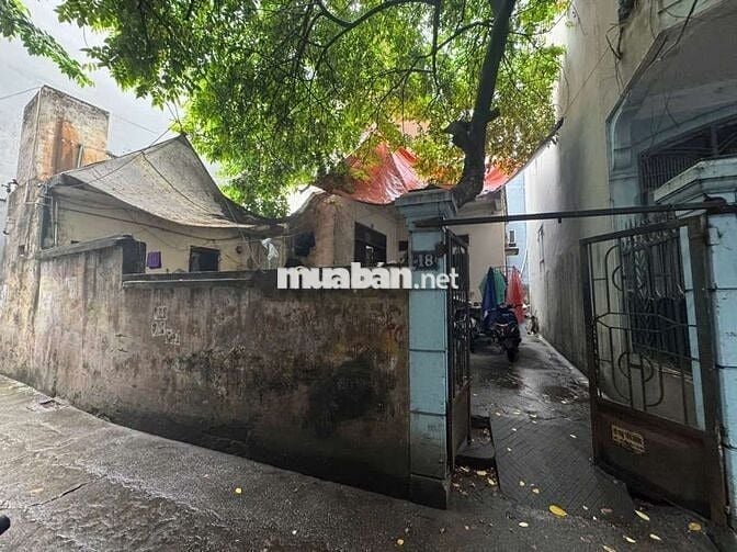 Bán 64M đất lô góc trong ngõ phố Đại Từ. 20M ra phố