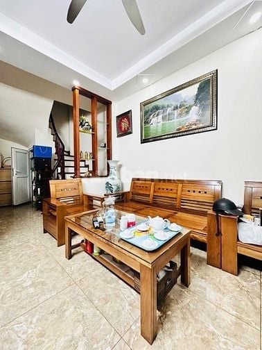 CẦU GIẤY,HIẾM, CÒN SÓT LẠI, 5 TẦNG,4 NGỦ, DT 35M2, PHẢI THẬT NHANH
