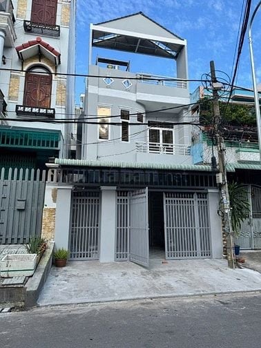 Bán nhà 6x18m 1 trệt 1 lầu, có sân thượng,KDC Bình Hưng, BC