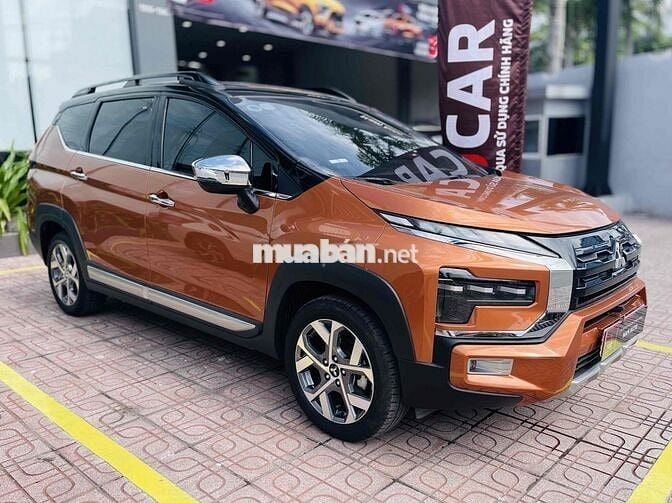 Mitsubishi Xpander Cross 2023 Cam/Đen - 28000 km