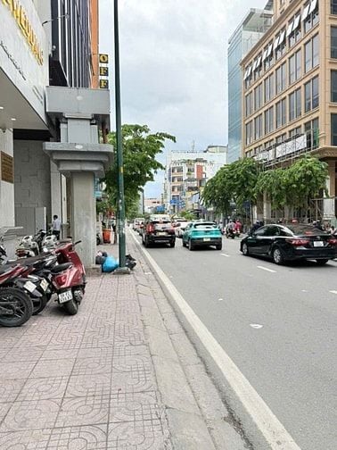 Xây Tòa Nhà, Khách Sạn, CHDV Mặt Tiền Yên Thế 13x11(140m2) Giá Đầu Tư