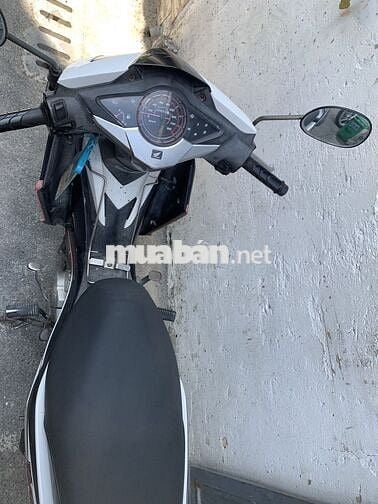 Có nhu cầu khác, xe đi giữ bán cho ai cần