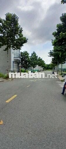 Bán gấp lô đất đẹp Vĩnh Phú 2, Thuận An cách QL13 200m – Giá 760 triệu