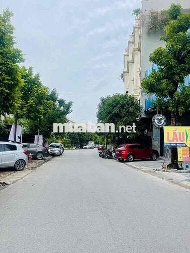 MẶT BẰNG KINH DOANH 300M2, MẶT ĐƯỜNG MỚI, TÂY BẦU, VỈA HÈ, KINH DOANH
