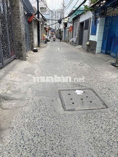 Bán nhà Quận 7, 82m2,4PN, 3 tầng, vị trí đẹp, SHR,giá 9.7 tỷ