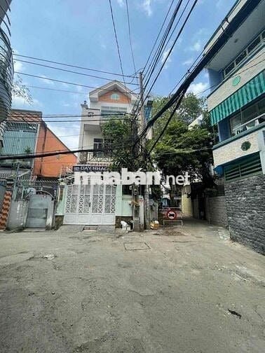Hẻm Góc 2 mặt .diện tích lớn 96M2,cách dường lớn Lê quang định 25m
