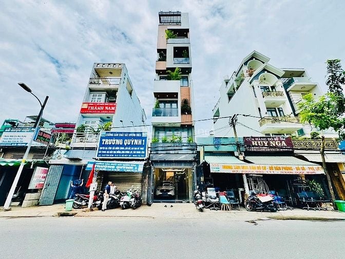 Bán nhà mặt tiền đẹp 5 tầng 549A Tân Sơn P12 Gò Vấp (THANG MÁY 650kg