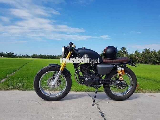 Xe Cafe racer