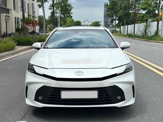 Toyota Camry Sx 2025 2.0Q - 1000 km Siêu Lướt