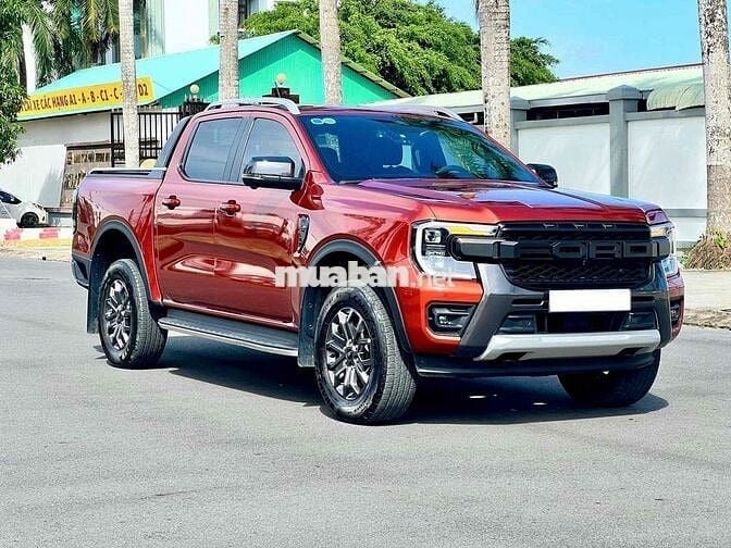 Ford Ranger Wildtrak 2024 4X4 AT - 38.000km - Hãng