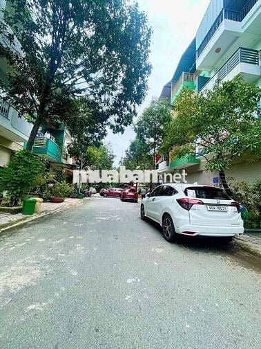 CẦN BÁN GẤP NHÀ 1TRỆT 2LẦU MẶT TIỀN KHU DÂN CƯ
