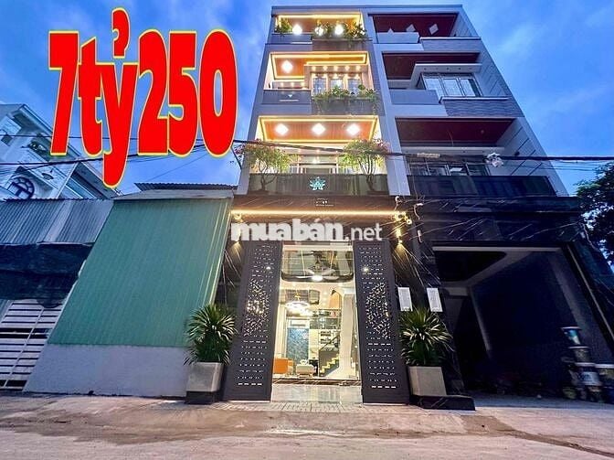 NHÀ ĐẸP MÊ LY ĐẦY ĐỦ CÔNG NĂNG XE HƠI NGỦ TRONG NHÀ