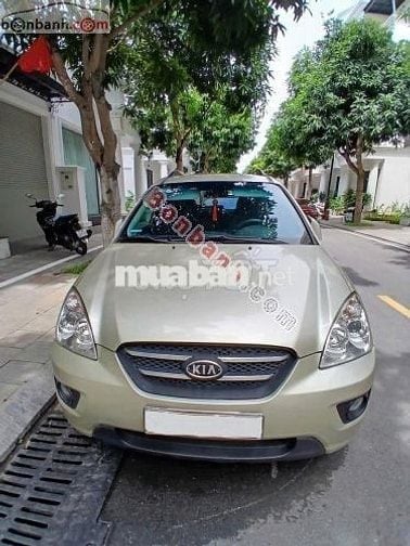 Kia Carens LX 1.6 MT 2010