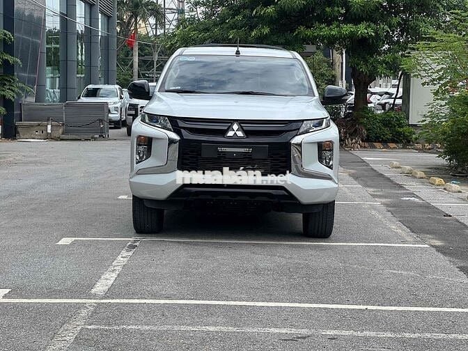 Mitsubishi Triton 2023 4x4 MT