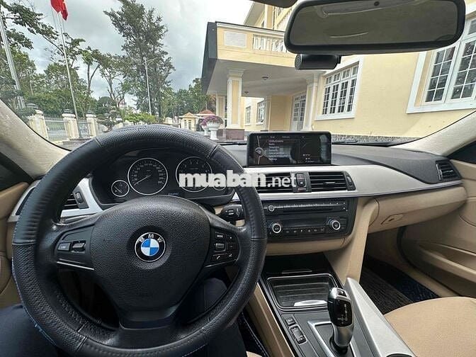 BMW 320i 2013 Dkld 2014- 115000 km