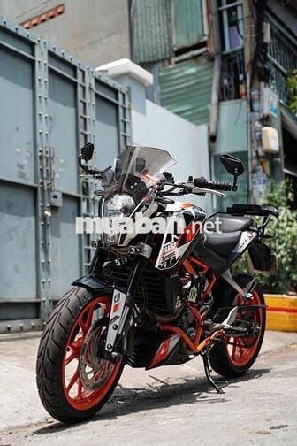 KTM Duke 390
