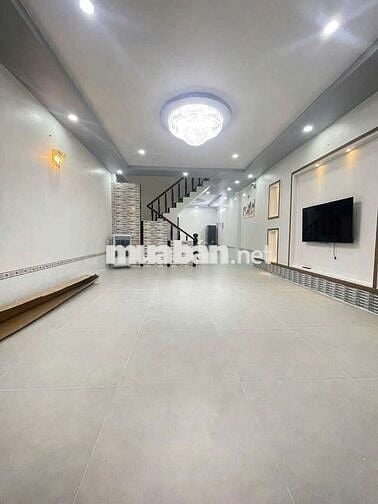 Nhà mới 3pn có nội thất KDC Hồng Phát