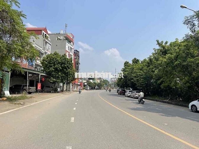VỊ TRÍ ĐẸP .THÔNG SỐ VÀNG ĐƯỜNG Ô TÔ TRÁNH .GẦN TRƯỜNG HỌC BỆNH VIỆN