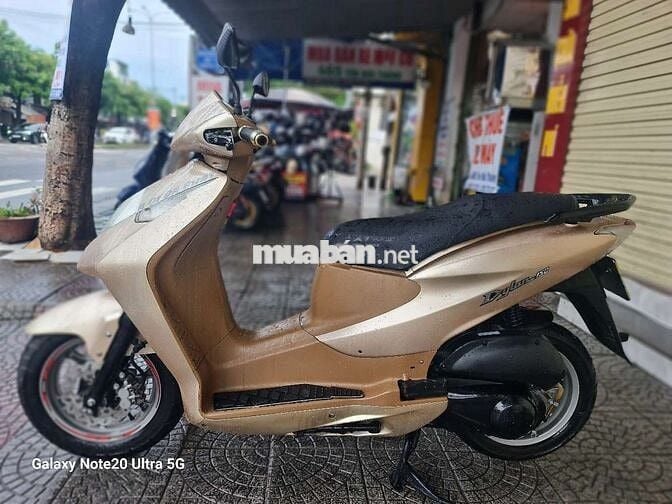 Honda DYLAN 150 RN ÊM .ĐẸP LONG LANH