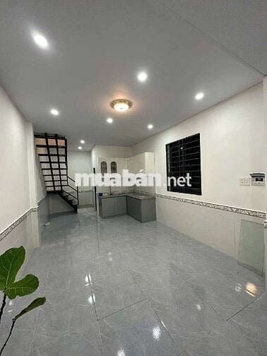 Bán nhà Phú Thọ Hoà 4x8, hỗ trợ vay, nhà 2 tầng, nhỉnh 3 tỷ TL