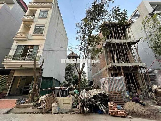 RẺ NHẤT LA KHÊ HÀ ĐÔNG - PHÂN LÔ VỈA HÈ Ô TÔ TRÁNH - KINH DOANH - 50M