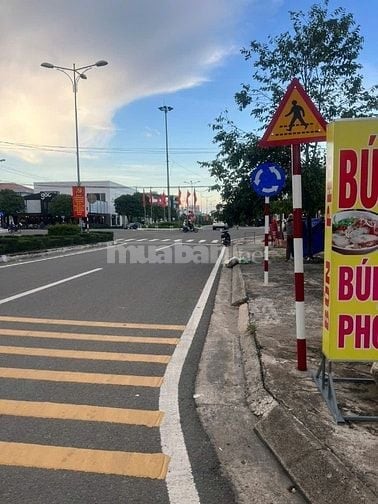 Bán nhà cấp 4, 123m2. Trung Tâm P. Ninh Hòa. Khánh Hòa