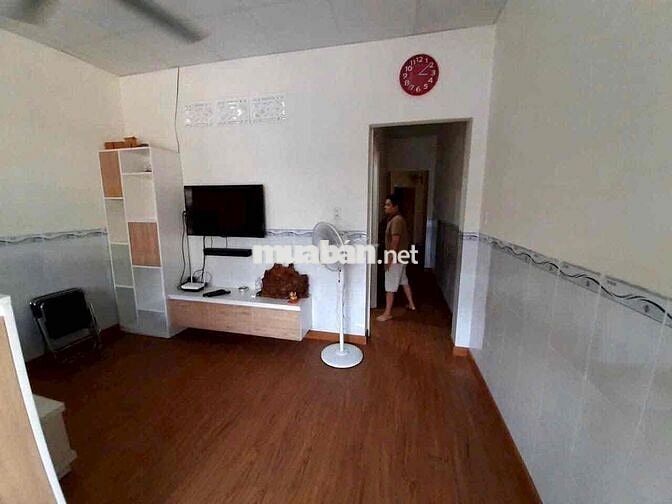 Cho thuê nhà gần vòng xoay ht 3 có 2 phòng full nôi thất thủ dầu