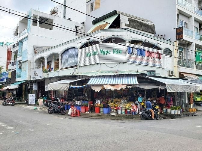 Chính Chủ bán nhà 2 mặt tiền đường số 15, phường Tân Kiểng, Quận 7.