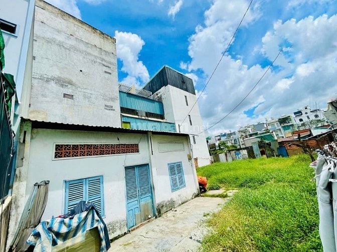 BÁN NHÀ 796/17/94 LÊ ĐỨC THỌ 21,5X12 NGAY NHÀ THỜ HOÀNG MAI 15,9 tỷ