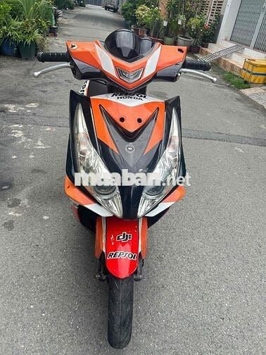 Honda Taranis Nhập nguyên con.phun xăng điện tử
