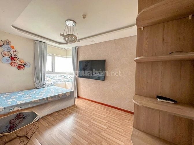 C/C Screc, Trường Sa, Q3: 75m2, 2p ngủ rộng, full nt, nhà mới, 12 trệu