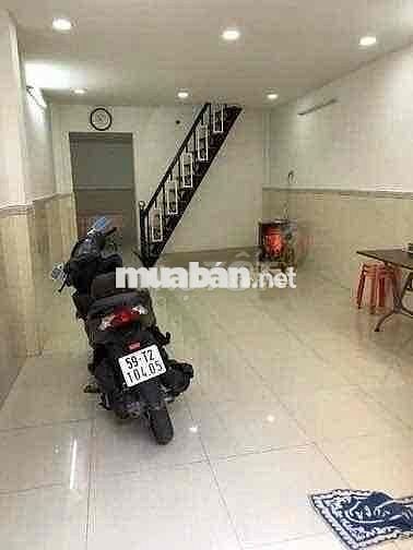 🏠NHÀ THUÊ HẺM VÕ VĂN KIỆT Q1 2PN 2WC GIÁ CHỈ 13TRIỆU.NHÀ TRỐNG SẠCH SẼ