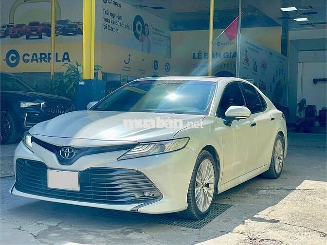 Toyota Camry 2.5Q 2021 Nhập Thái 1 chủ Odo 5v4km