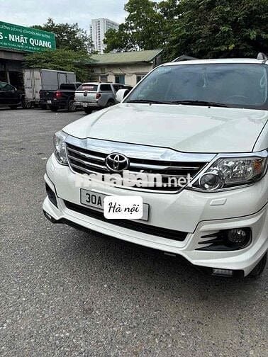 Toyota Fortuner 2016 2.7V 4x4 AT - 90000 km